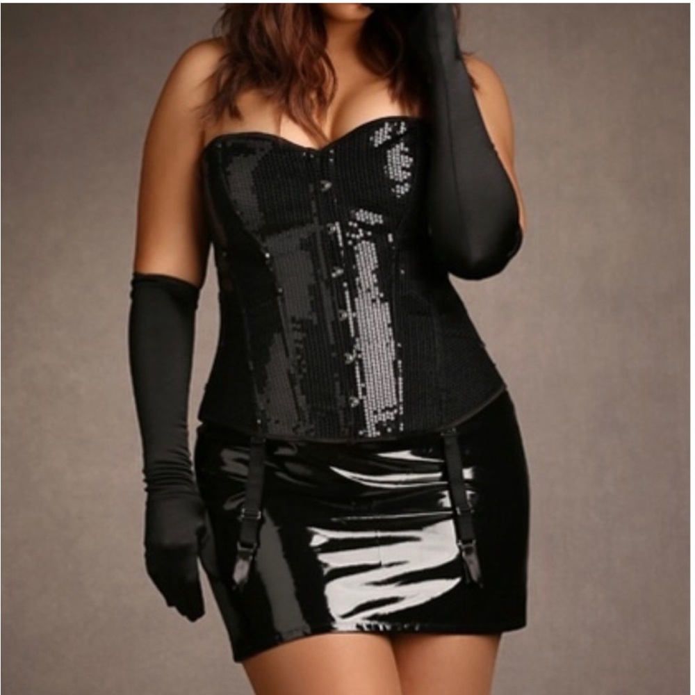 Hips and Curves black sequin corset Sz 18 20 2x